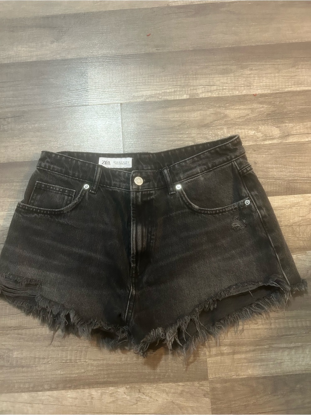 Zara Women’s Black Washed Distressed Denim Shorts Size 8